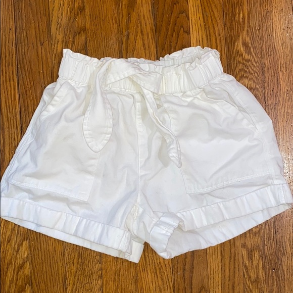 aerie Pants - 3/$25 Aerie White Paperbag Shorts